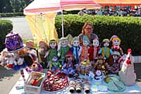 Выставка-конкурс народных промыслов и ремесел «Золотой колчан» состоялась в Алатыре (фото №1).