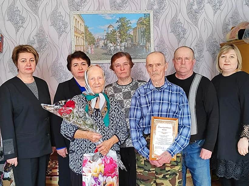 70-летний юбилей семейной жизни отпраздновали супруги из поселка Восход Алатырского района.