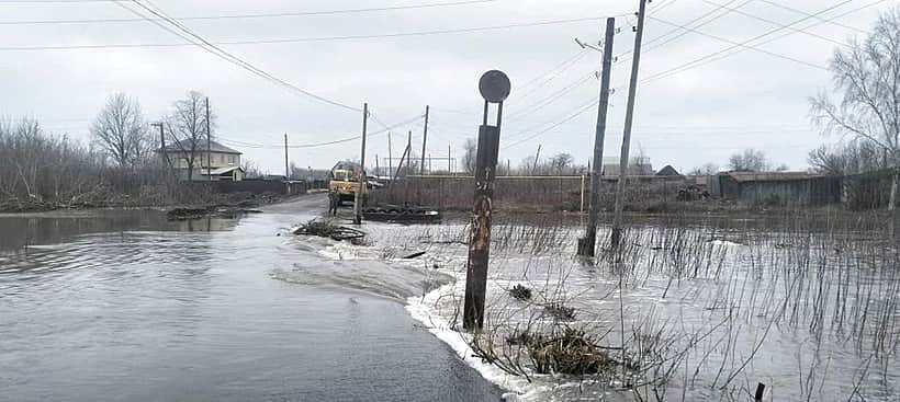 По состоянию на 14 апреля уровень воды в реке Сура снизился на 7 см.