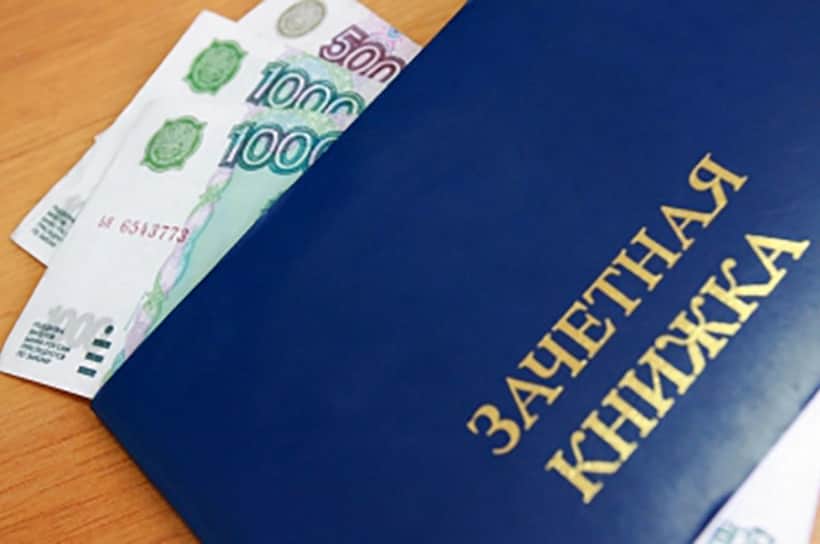 Преподаватель Алатырского железнодорожного техникума осуждена за взяточничество.