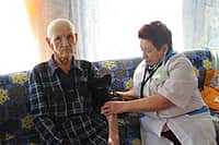 85-летний житель поселка Алтышево дважды стал пациентом санитарной авиации.