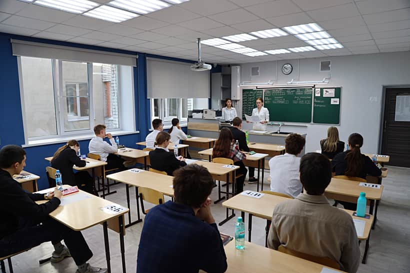 В Чувашии стартовал первый экзаменационный день основного периода ЕГЭ-2025.