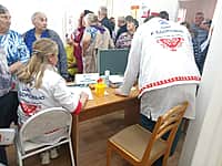 Мобильная бригада медработников смогла проверить здоровье 59 жителей с. Междуречья (фото №2).