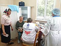 Мобильная бригада медработников смогла проверить здоровье 59 жителей с. Междуречья (фото №4).