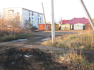 ул. Белинского, 30 (г. Алатырь) -​ многоквартирный жилой дом.