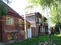 Индивидуальный жилой дом с участком. 13 июля 2014 (вс).