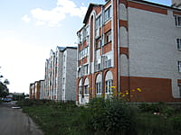 Многоквартирный жилой дом. 22 августа 2014 (пт).