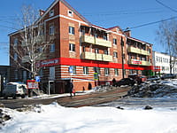 Многоквартирный жилой дом. 25 марта 2018 (вс).