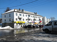 Многоквартирный жилой дом. 25 марта 2018 (вс).