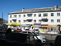 Многоквартирный жилой дом. 25 марта 2018 (вс).