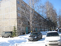 Многоквартирный жилой дом. 25 марта 2018 (вс).