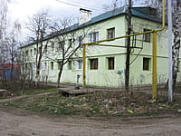 Многоквартирный жилой дом. 23 апреля 2014 (ср).