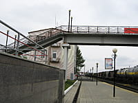 Пешеходный мост через железную дорогу. 03 мая 2014 (сб).