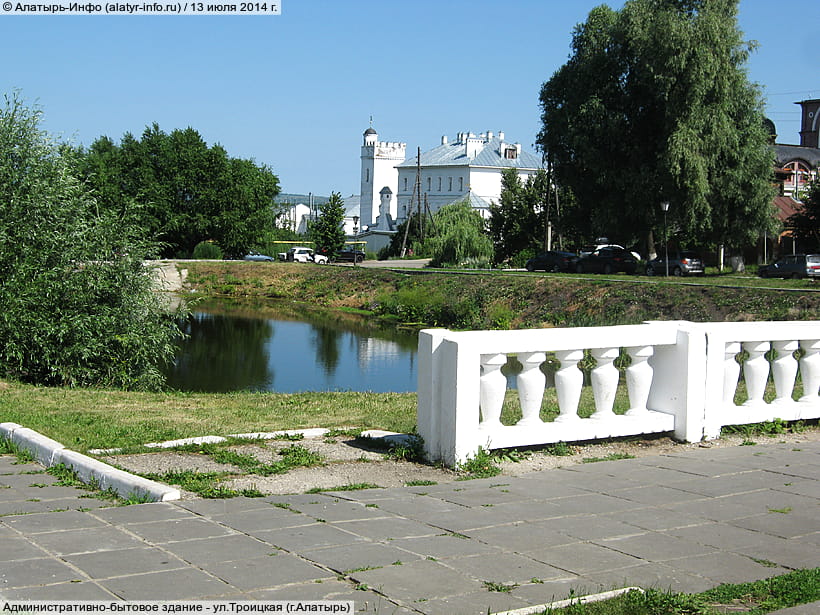 ул. Свято‑Троицкая (г. Алатырь). 13 июля 2014 (вс).