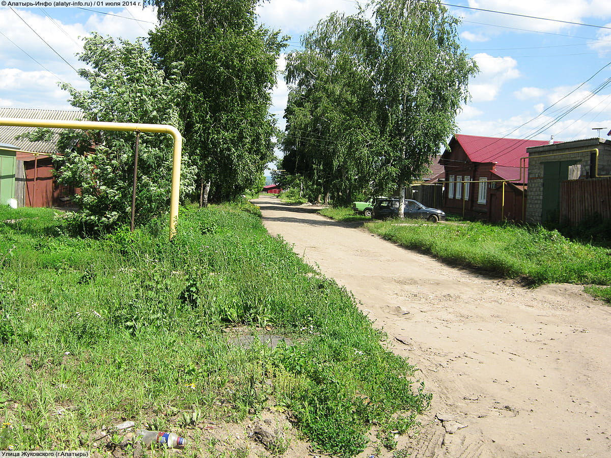Улица Жуковского . 01 июля 2014 (вт).